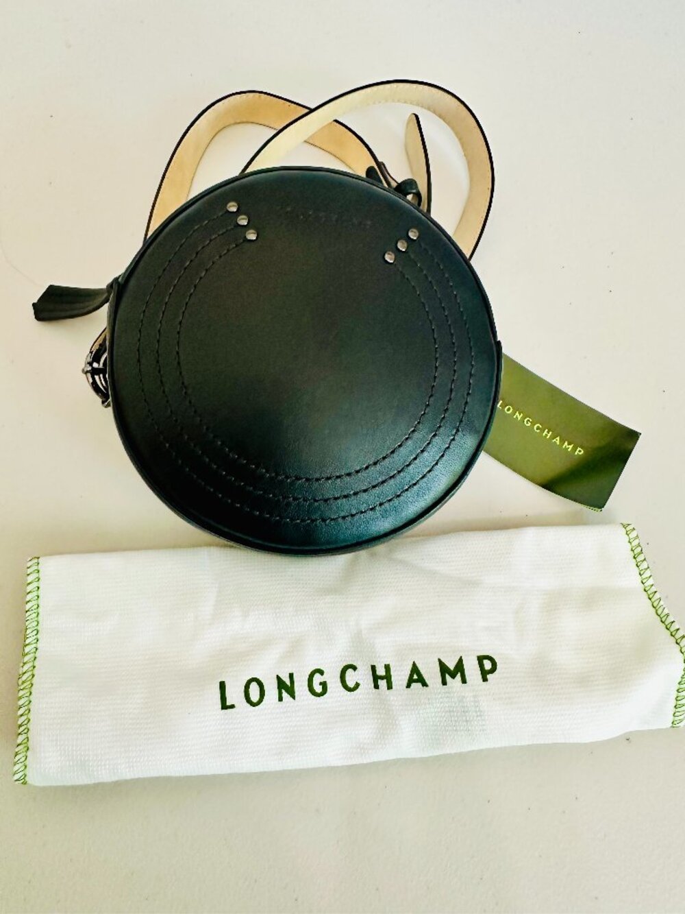 NEW LONGCHAMP CAVALCADE BLACK SMOOTH LEATHER ROUND BELT BAG